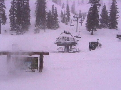alpine-meadows-ski-lift