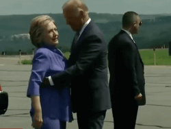 biden-hillary-hug-640x480