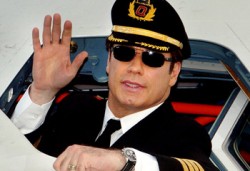 john travolta pilot