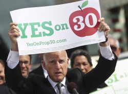 la-pol-sac-jerry-brown-budget-proposition-30-20160703-snap