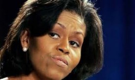 “A few hundred” show up to see “rock star” Michelle Obama