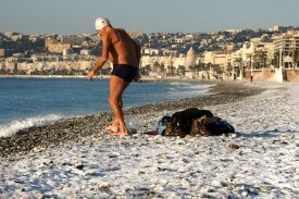 Snow on the beaches of Southern France on December 19, 2009