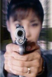 woman-gun